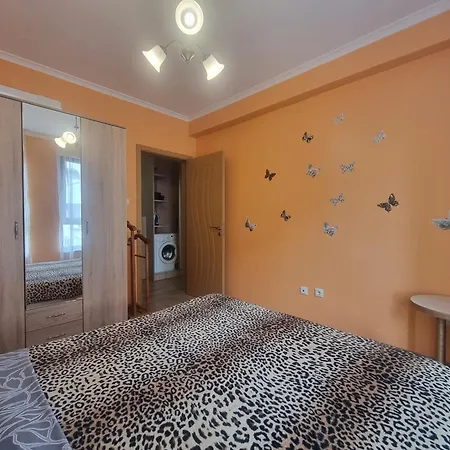 Apartamento Natalia 2 *